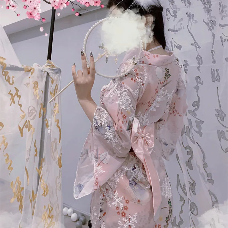 kimono sexy traditionnel 