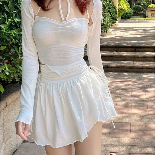 mini jupe érotique blanche